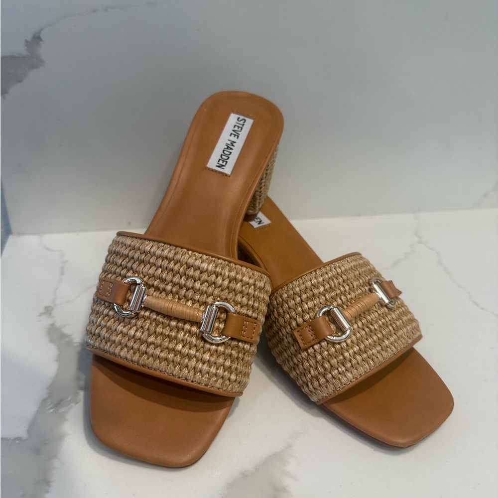 Steve Madden Tan Raffia Slide Sandals